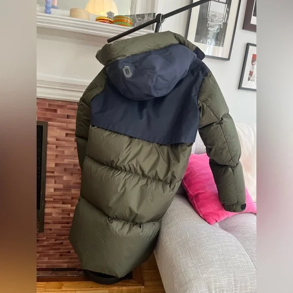 Mackage down coat. Size m - Picture 2 of 8